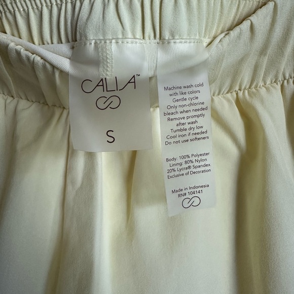 CALIA 2-in-1 Ruched Running Short in Lemon Chiffon (Women’s S) - Picture 2 of 4